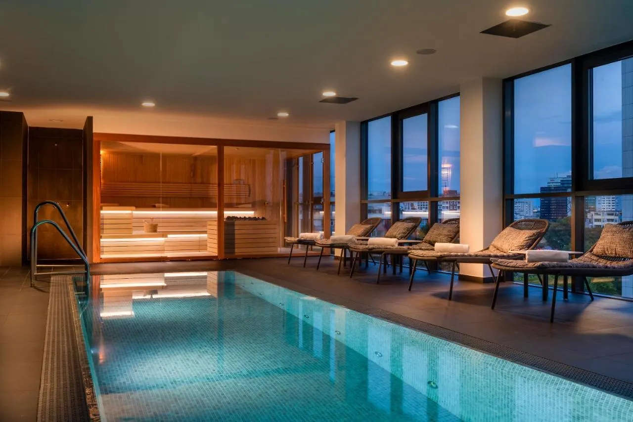 Sana Berlin Hotel contacts