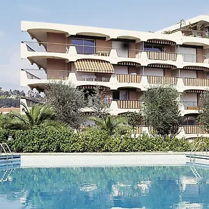 ** Appart hôtel Lagrange Les Trois Rivières France