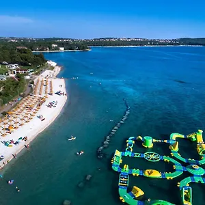 **** Vakantiepark Centre Bi Village Kroatië